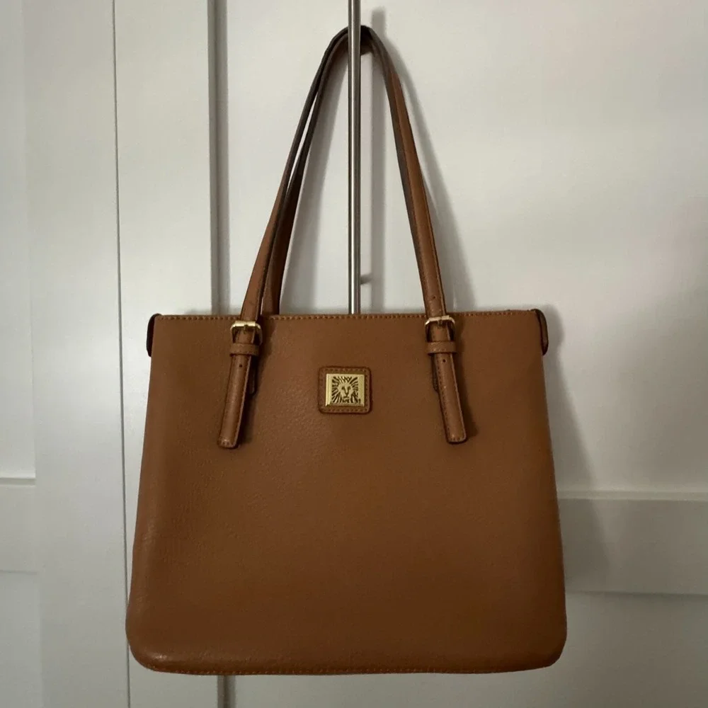 Anne Klein Shoulder Bag‎ Purse Tan